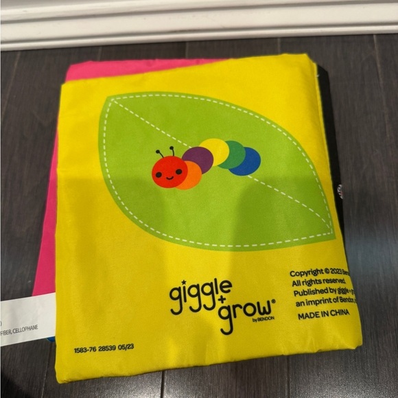 NWOT Bendon Colors Soft Book for Baby/Toddler - Picture 8 of 8